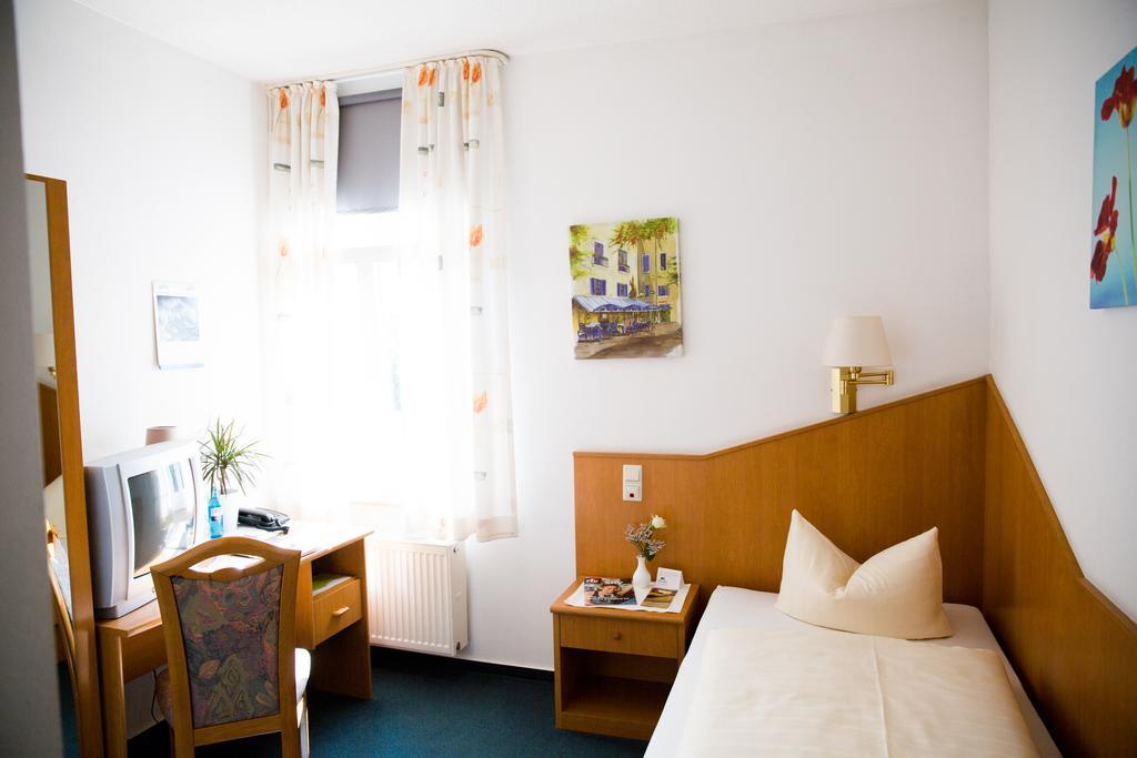 Stadthotel Kolpinghaus - Vier Ecken Werne Zimmer foto